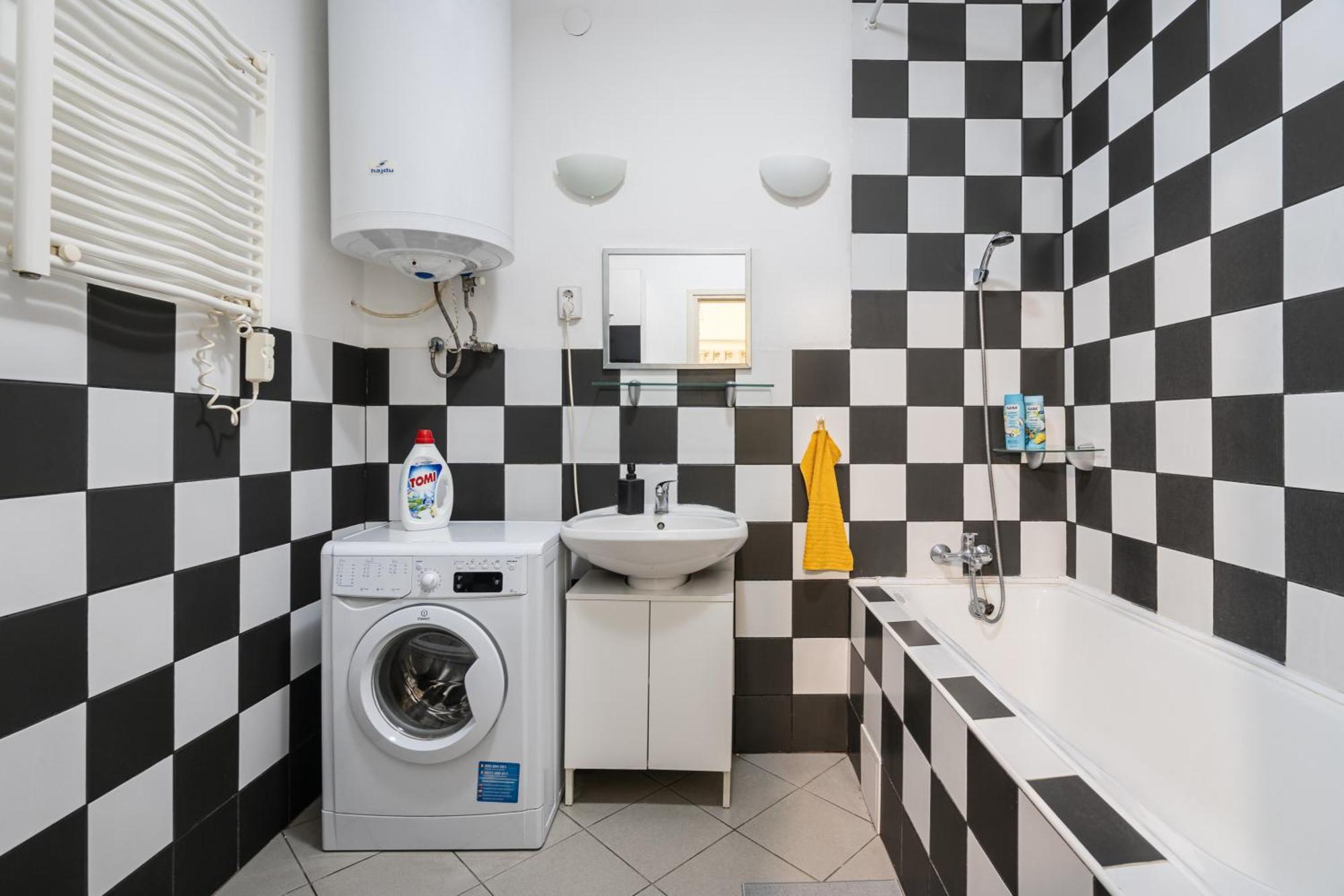 Apartamento Affordable Heroes' Square *