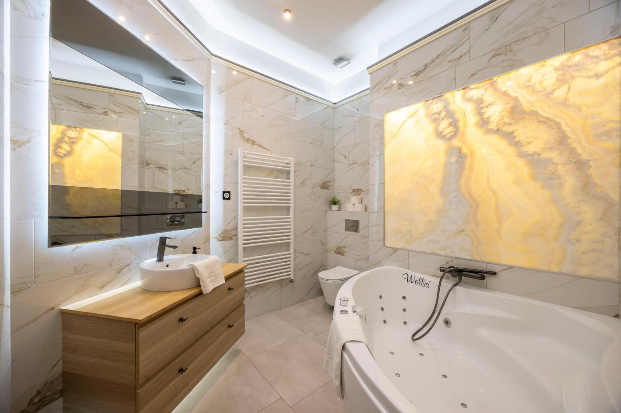 Lägenhet High-end Luxurious Royal In The Heart Of Budapest