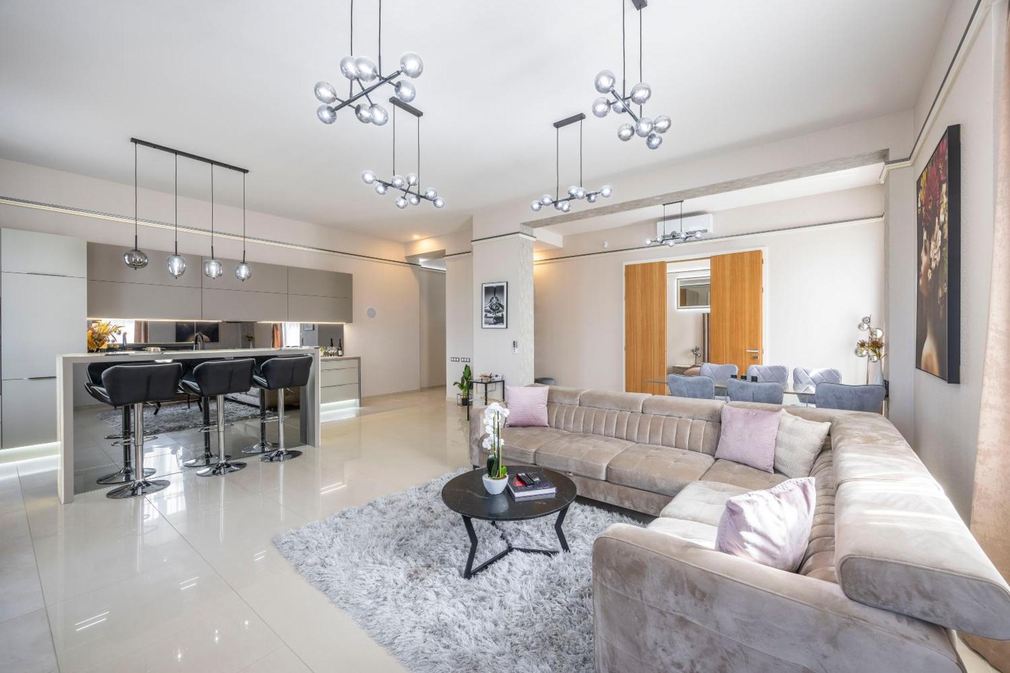 High-end Luxurious Royal In The Heart Of Lägenhet *