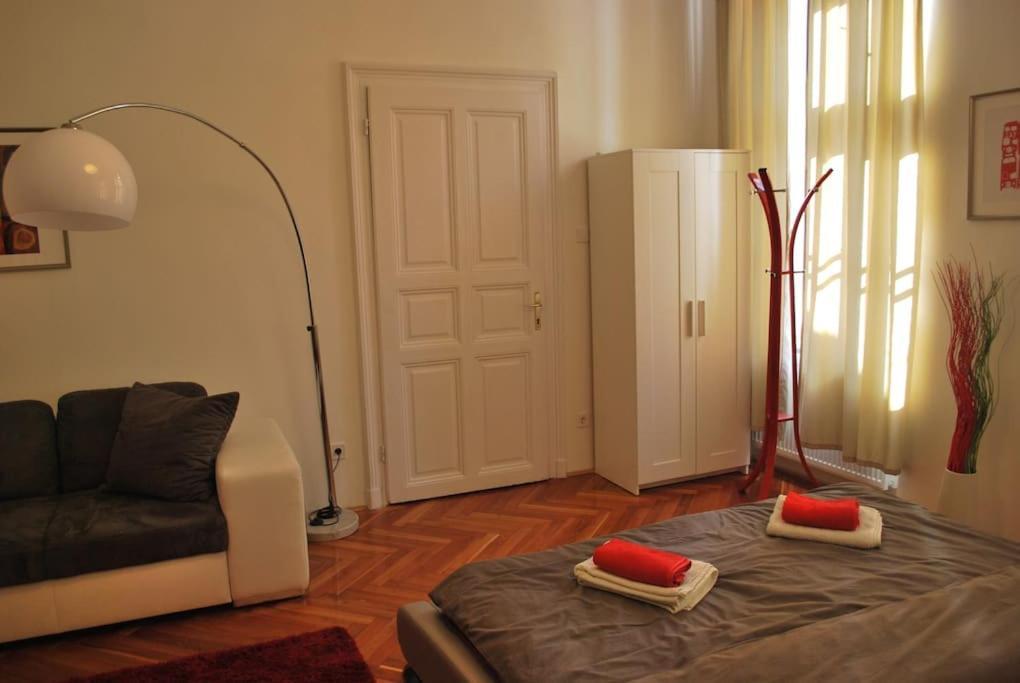 Apartamento Riverside Center, 5th District