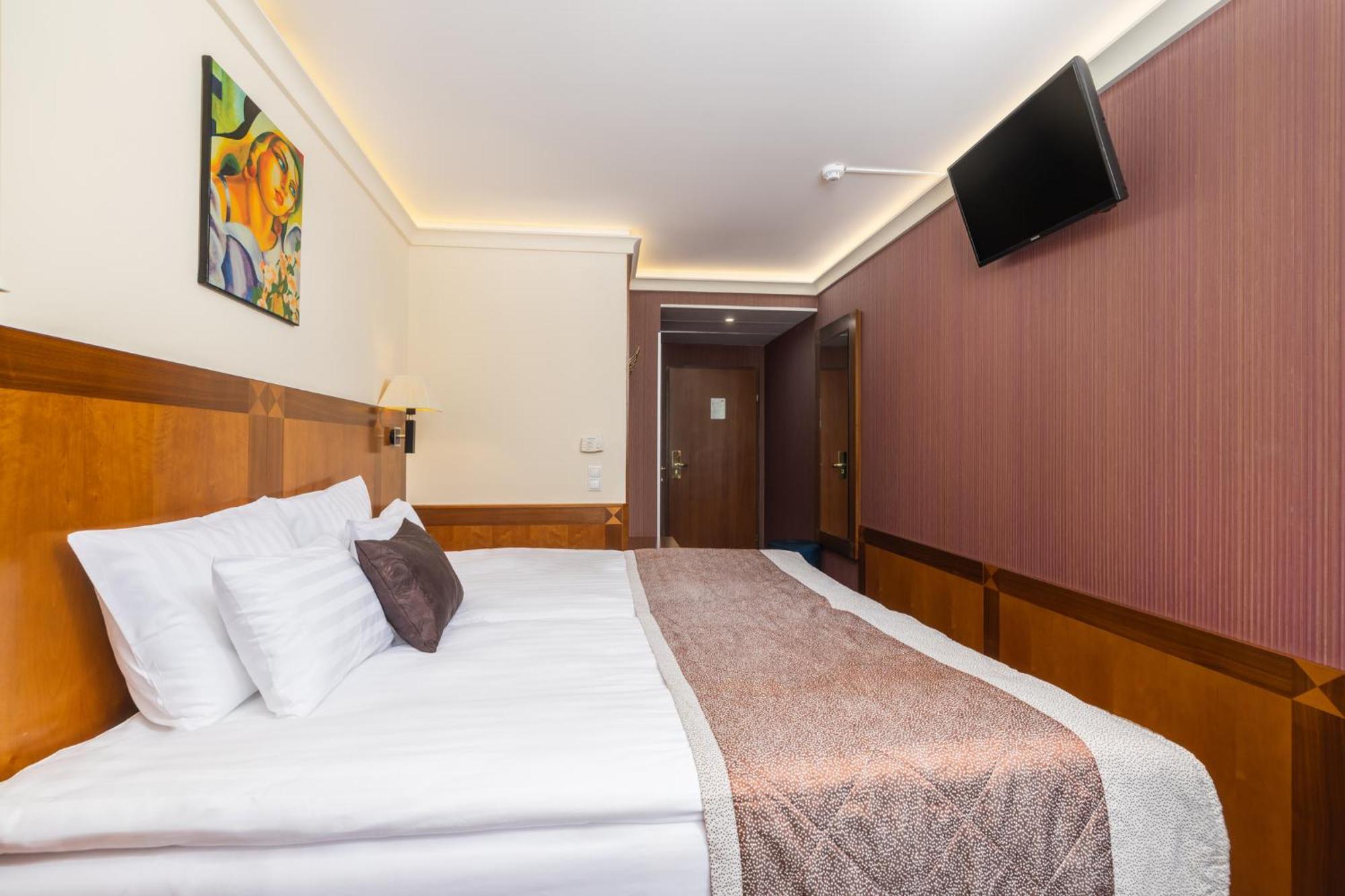 Hotell Carlton Buda Castle