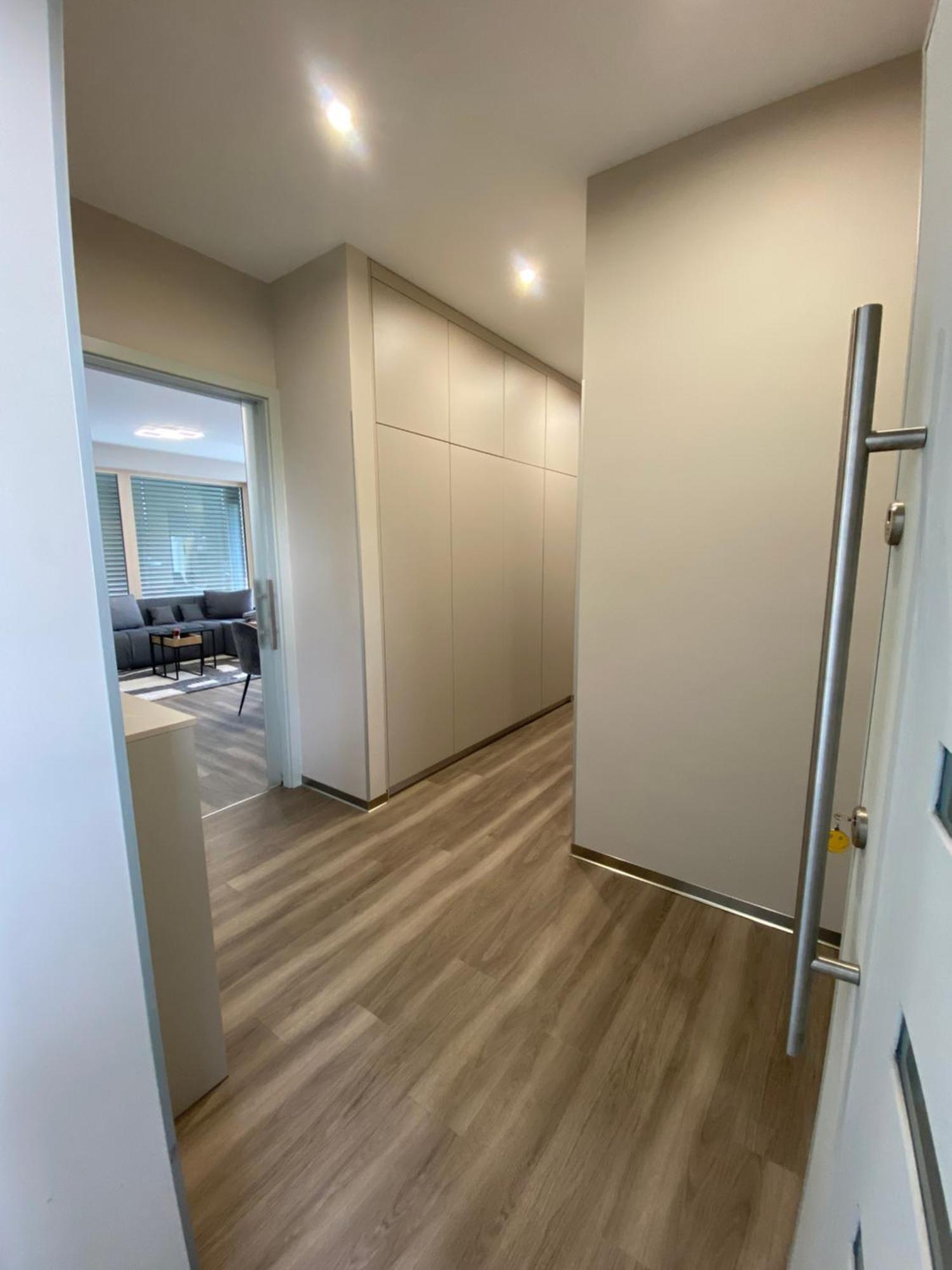 Modern Living In Apartamento