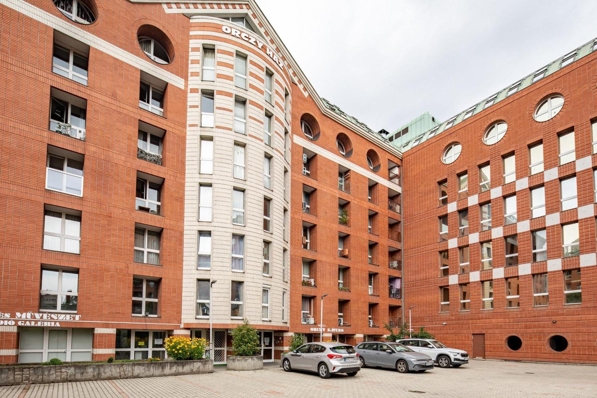 Cozy - - Easy Apartament *