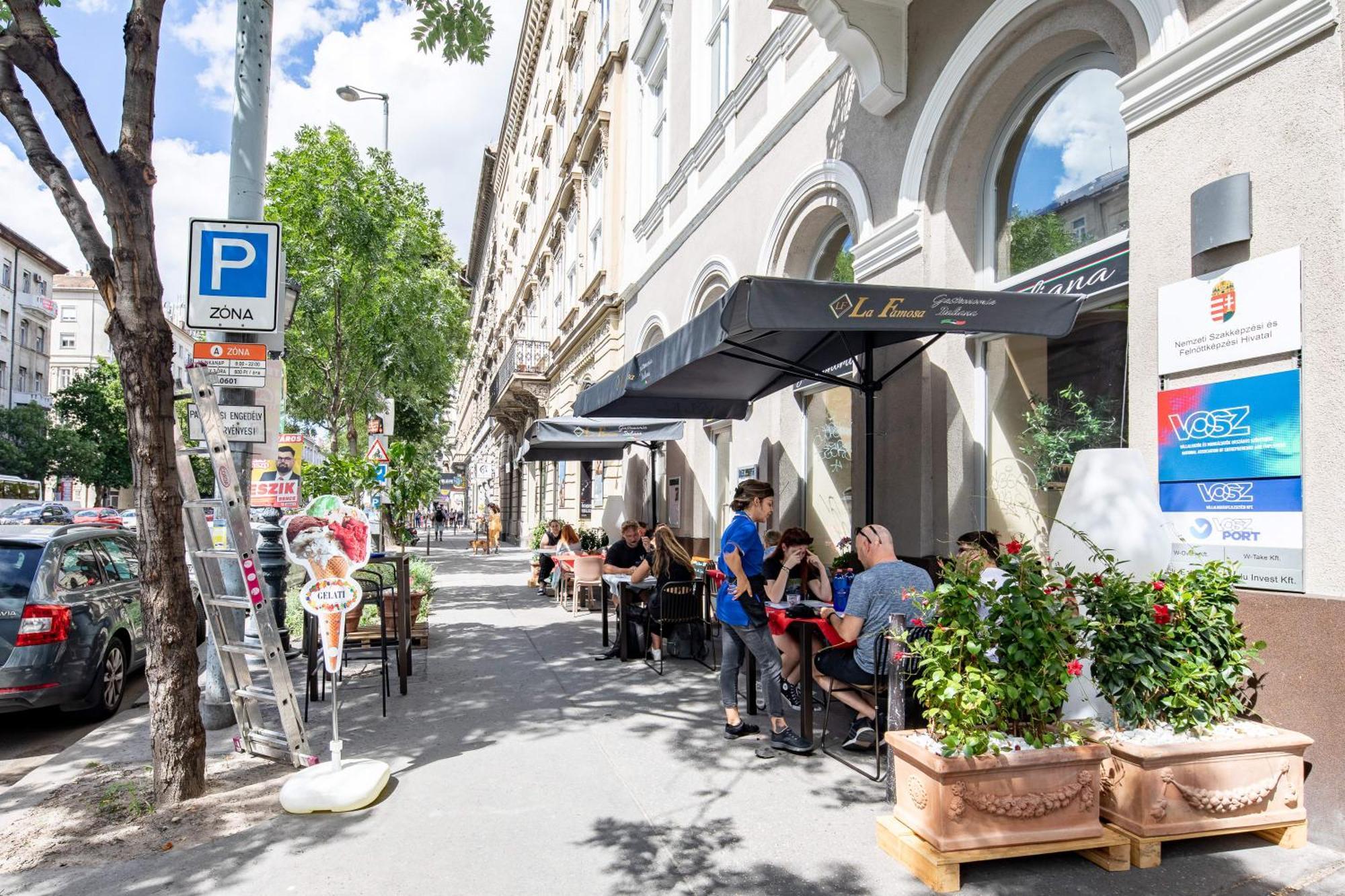Very - Easy Access Apartment Budapest