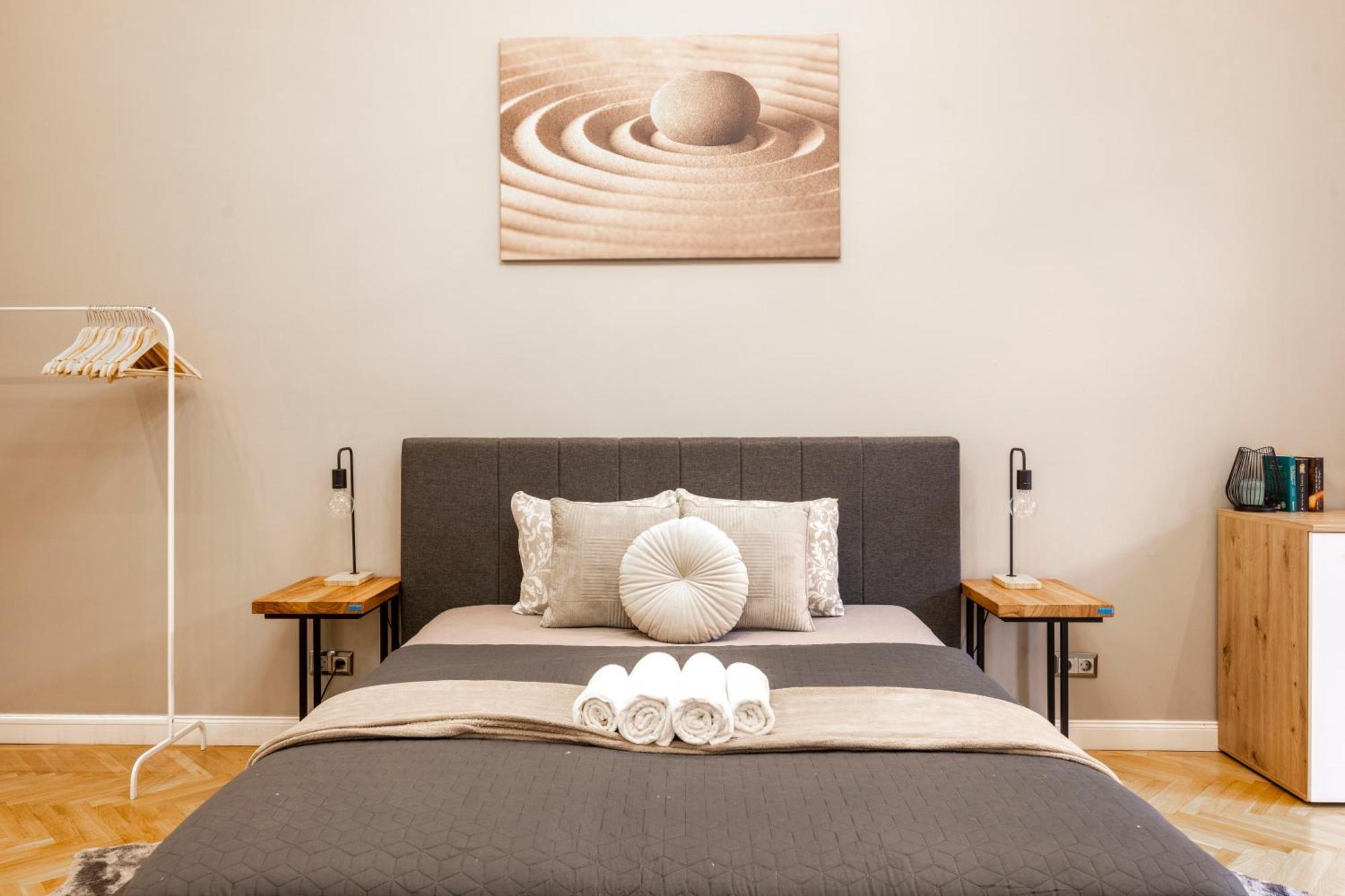 Charming & Cozy Central By Prestige Homes