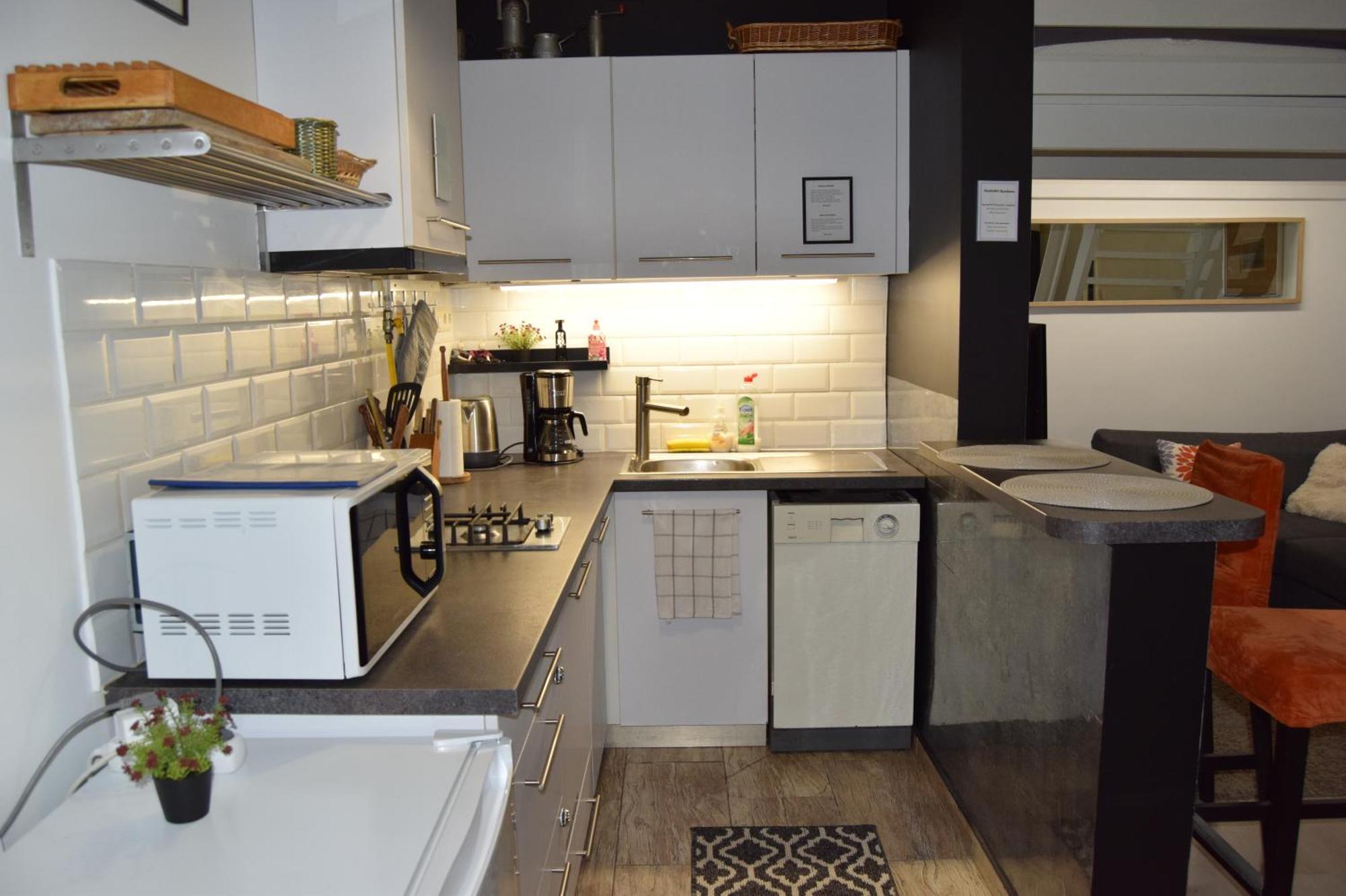 Castlehill The Perfect Blend Of Urban Living And Sightseeing Convenience *