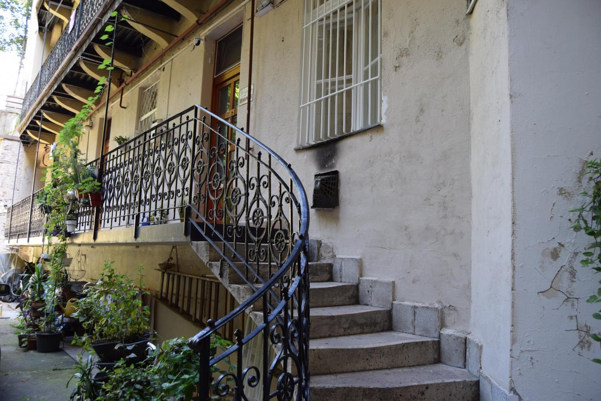 Castlehill The Perfect Blend Of Urban Living And Sightseeing Convenience