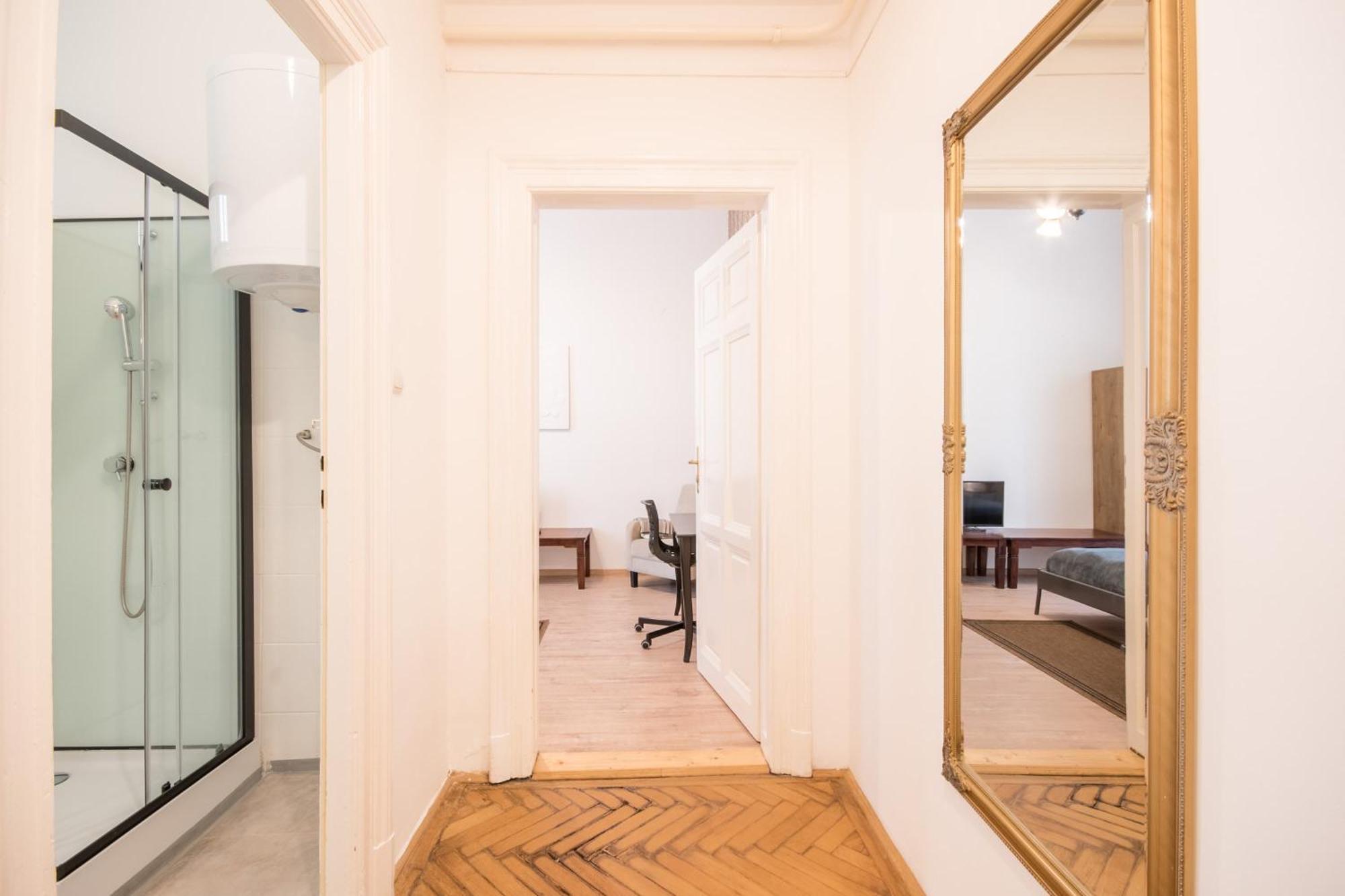 Comfy Large Apartment *