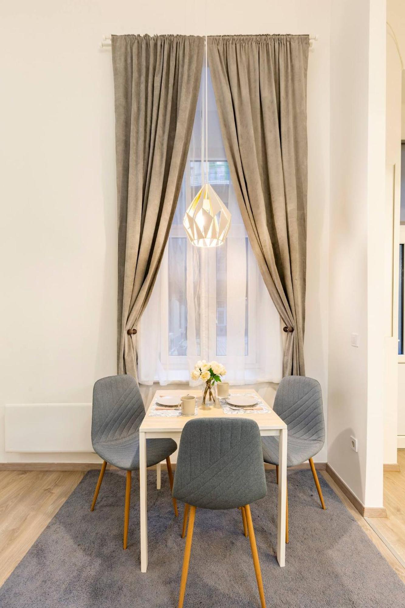 New! Location Flat By The Synagogue * Budapest