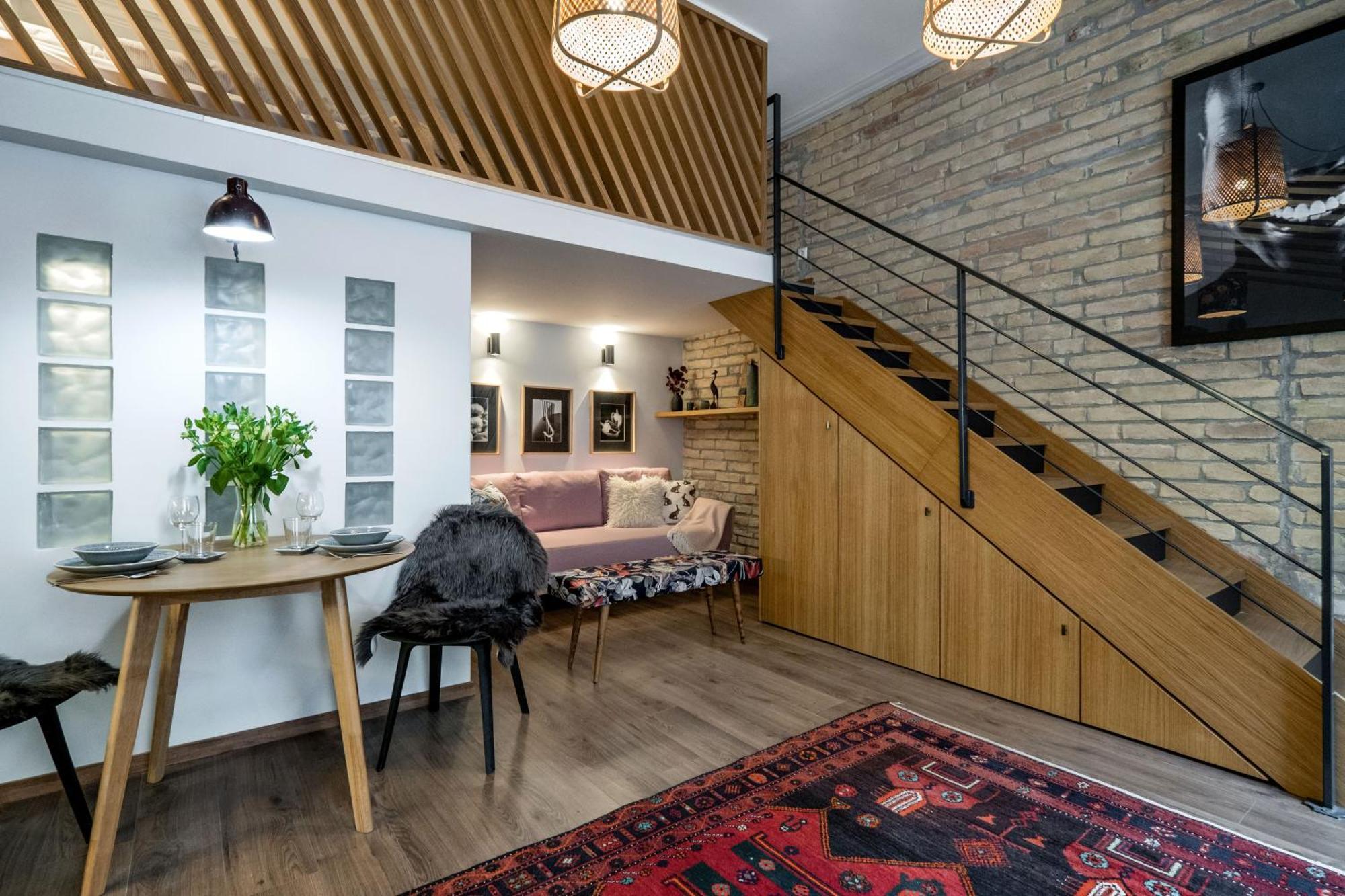 Warm And Cozy Hideaway In The Heart Of The Appartement *