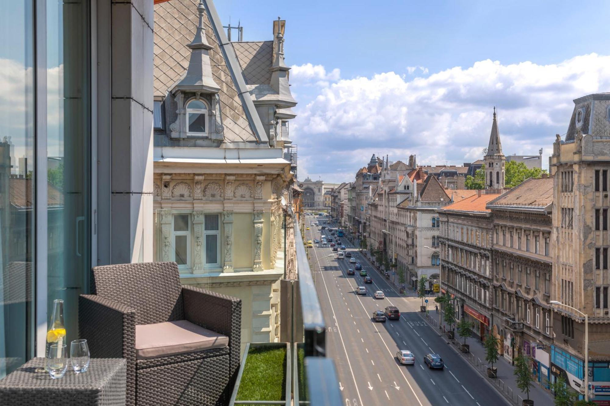 Nh Collection Center Hotel 4*