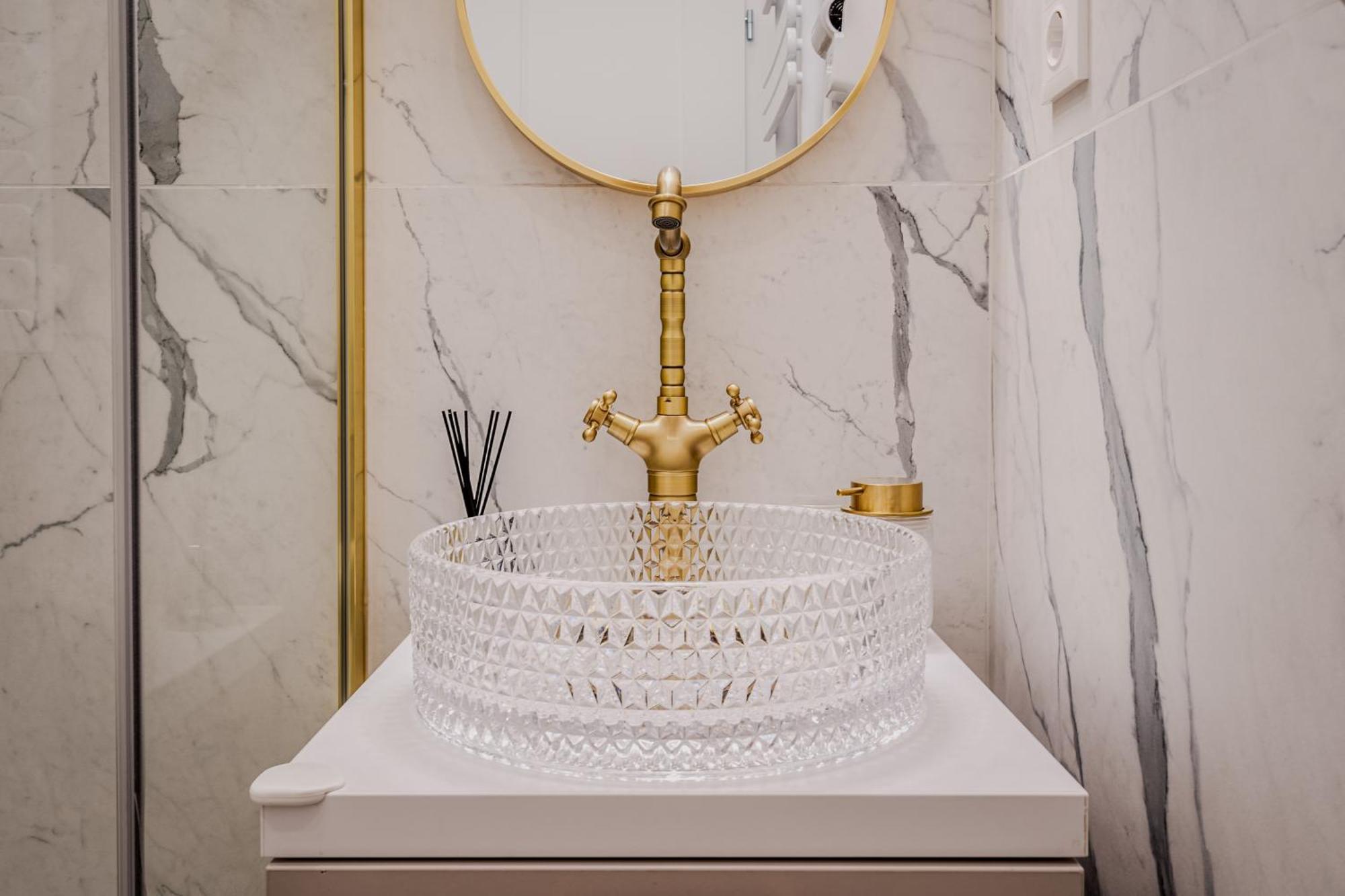 Timeless Boutique By Bqa