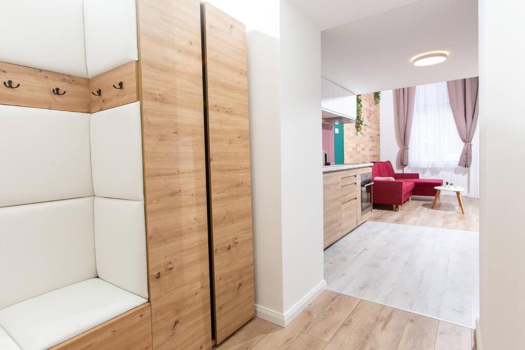 Downtown Serenity - Geraldine Apartamento