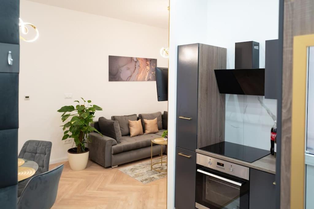 Lägenhet Gold'n Marble *