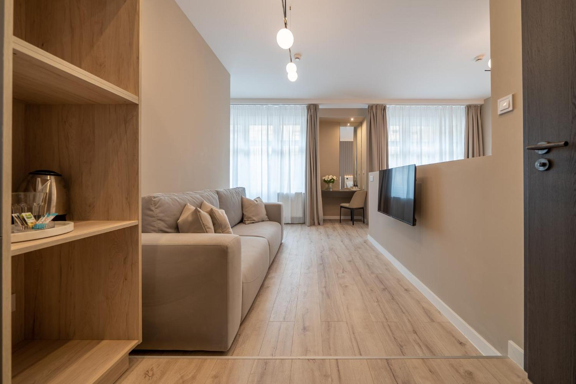 Karoly Boutique Suites, Location By Bqa Budapest