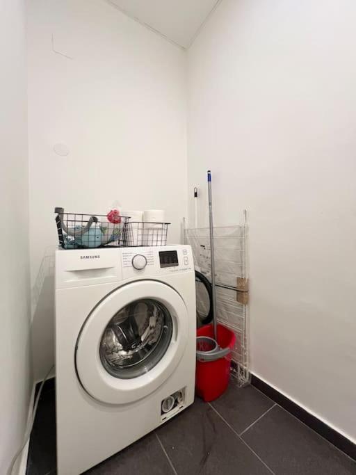 Location Up To 6 Guests Budapest