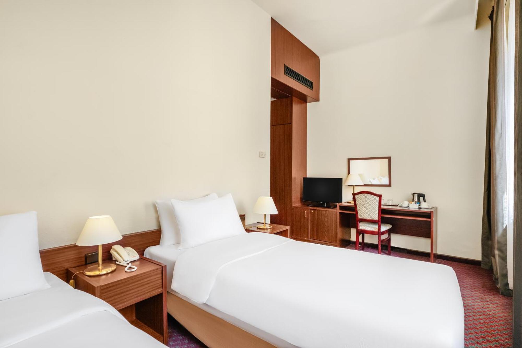 Danubius Hungaria Center 4*
