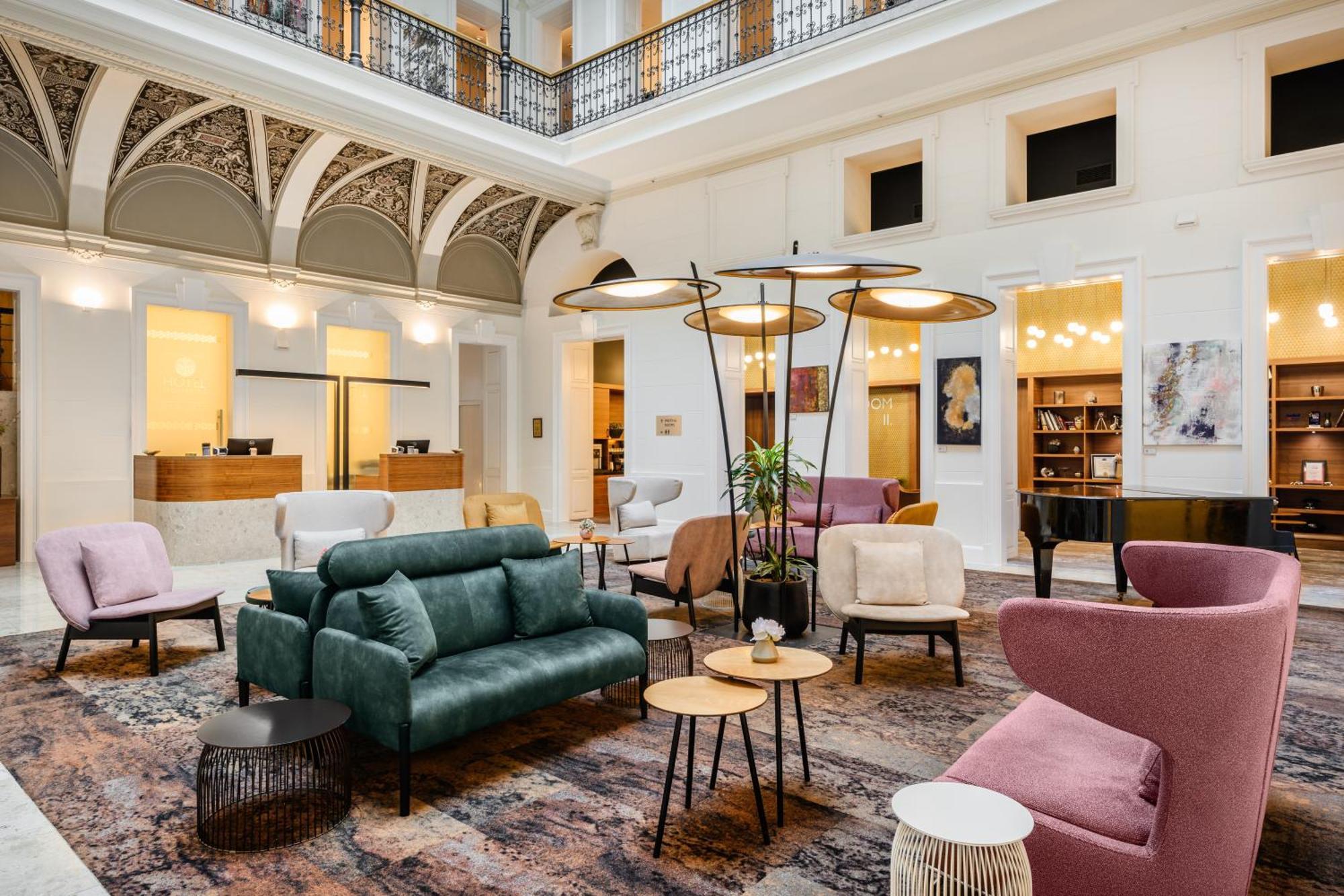 Moments By Continental Group Budapest