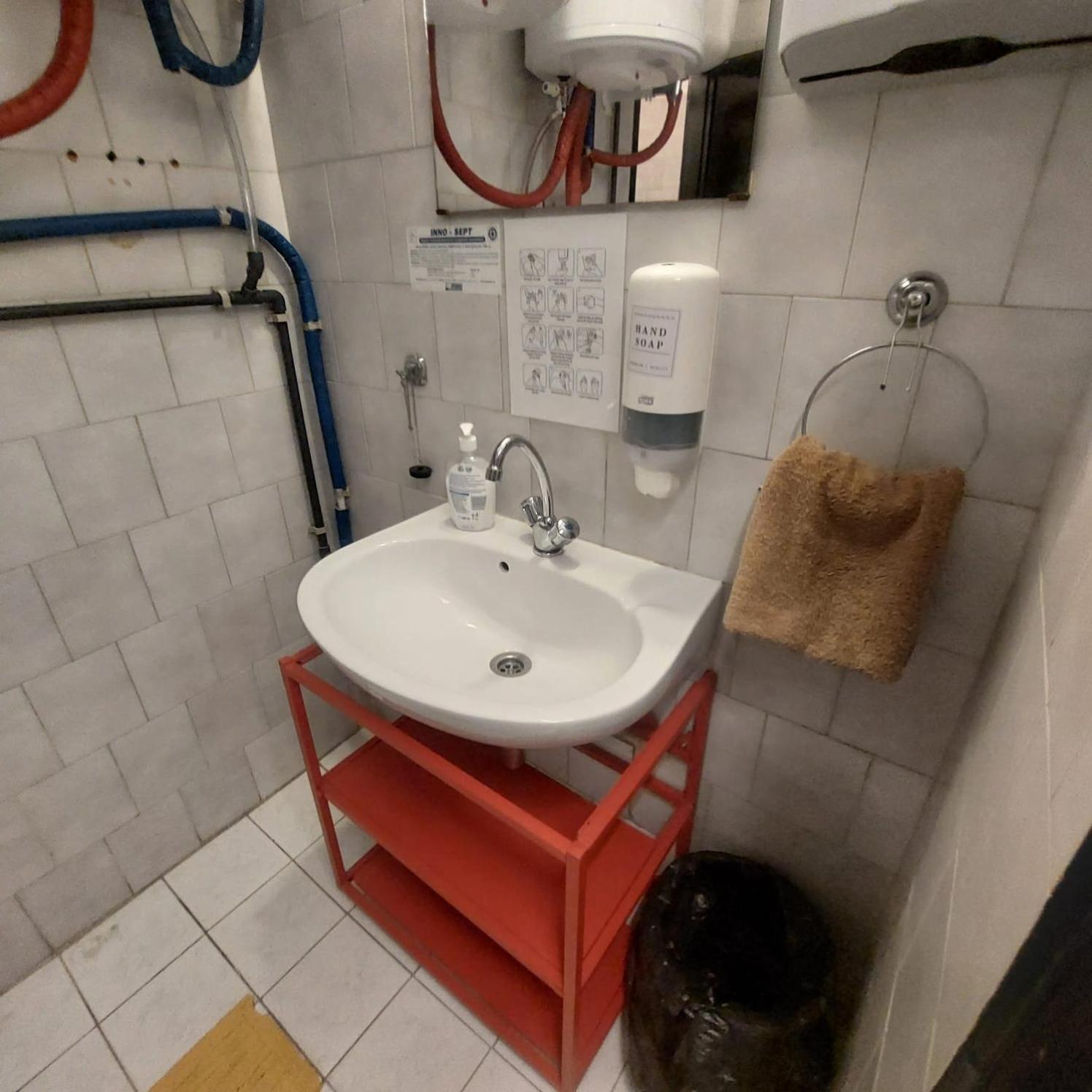 Whole Basement Former Pub 5 For Stag Do Apartman Budapest