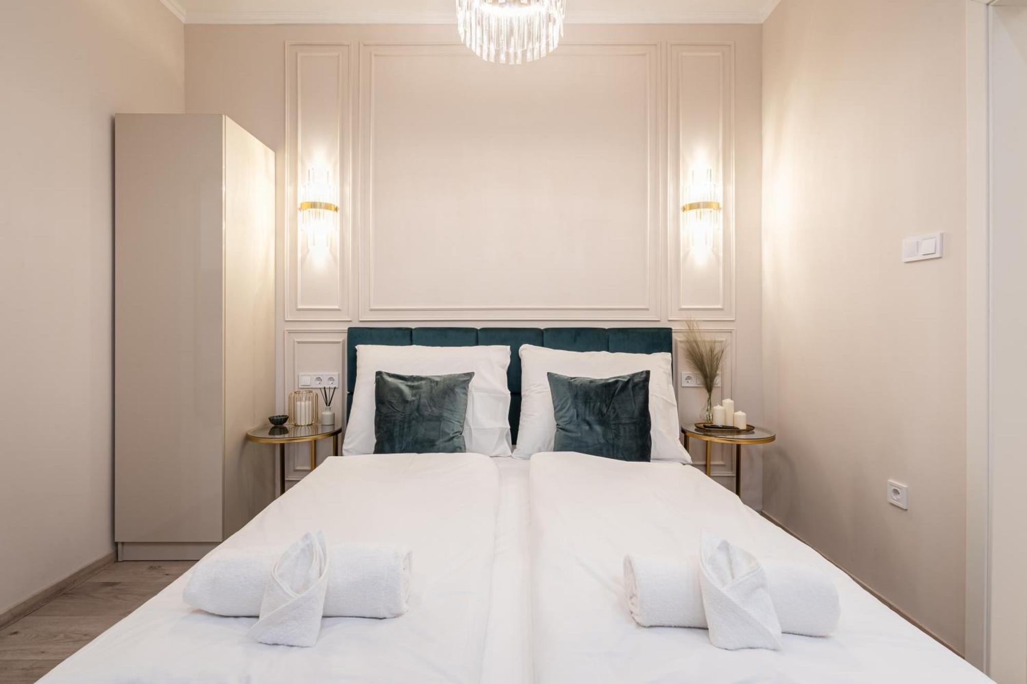 Kiraly 33 - Hidden Gem - Location By Bqa * Budapest