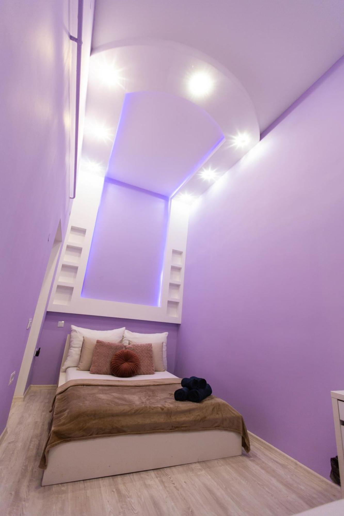 Diamond Lux - 5 Rooms, 2 Bathrooms Appartement