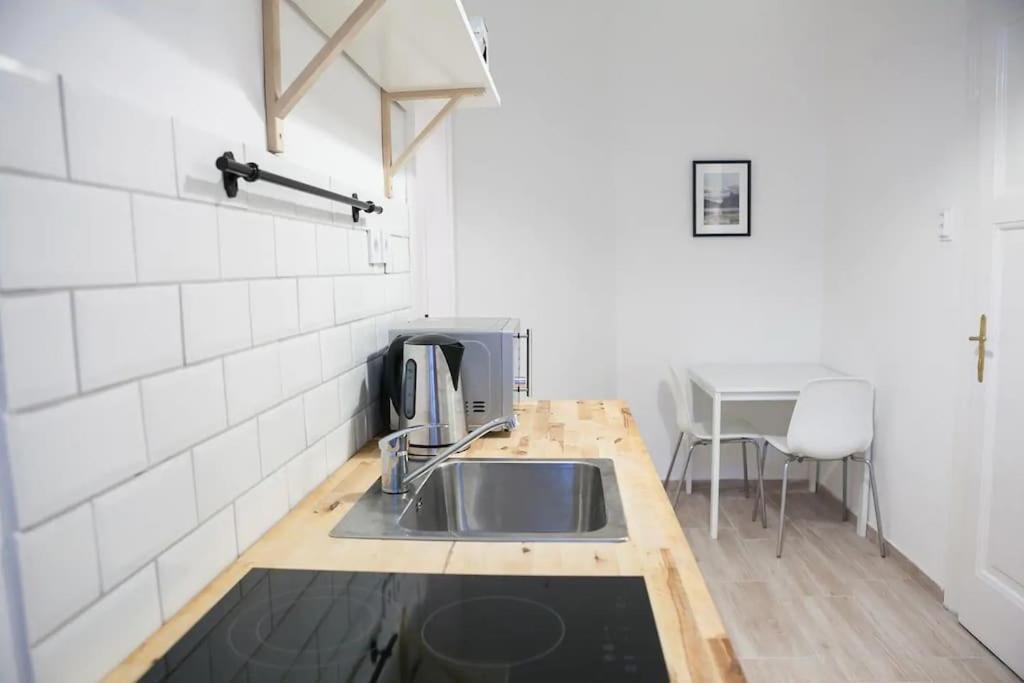 Appartement Ny Cafe Apartment, Romantic & Central, 30m2, Ac *