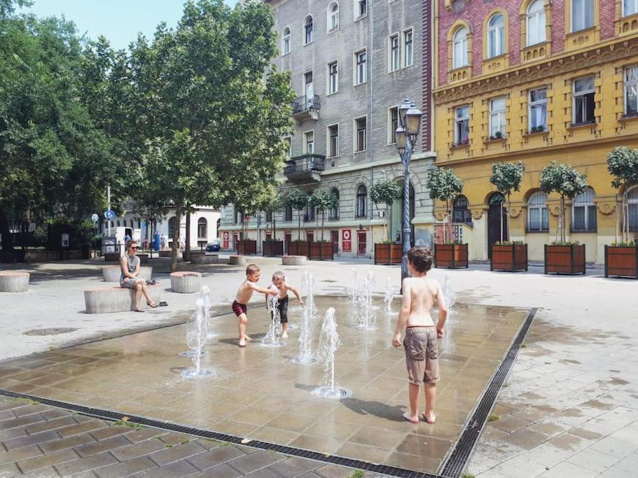 Ny Cafe Apartment, Romantic & Central, 30m2, Ac Appartement