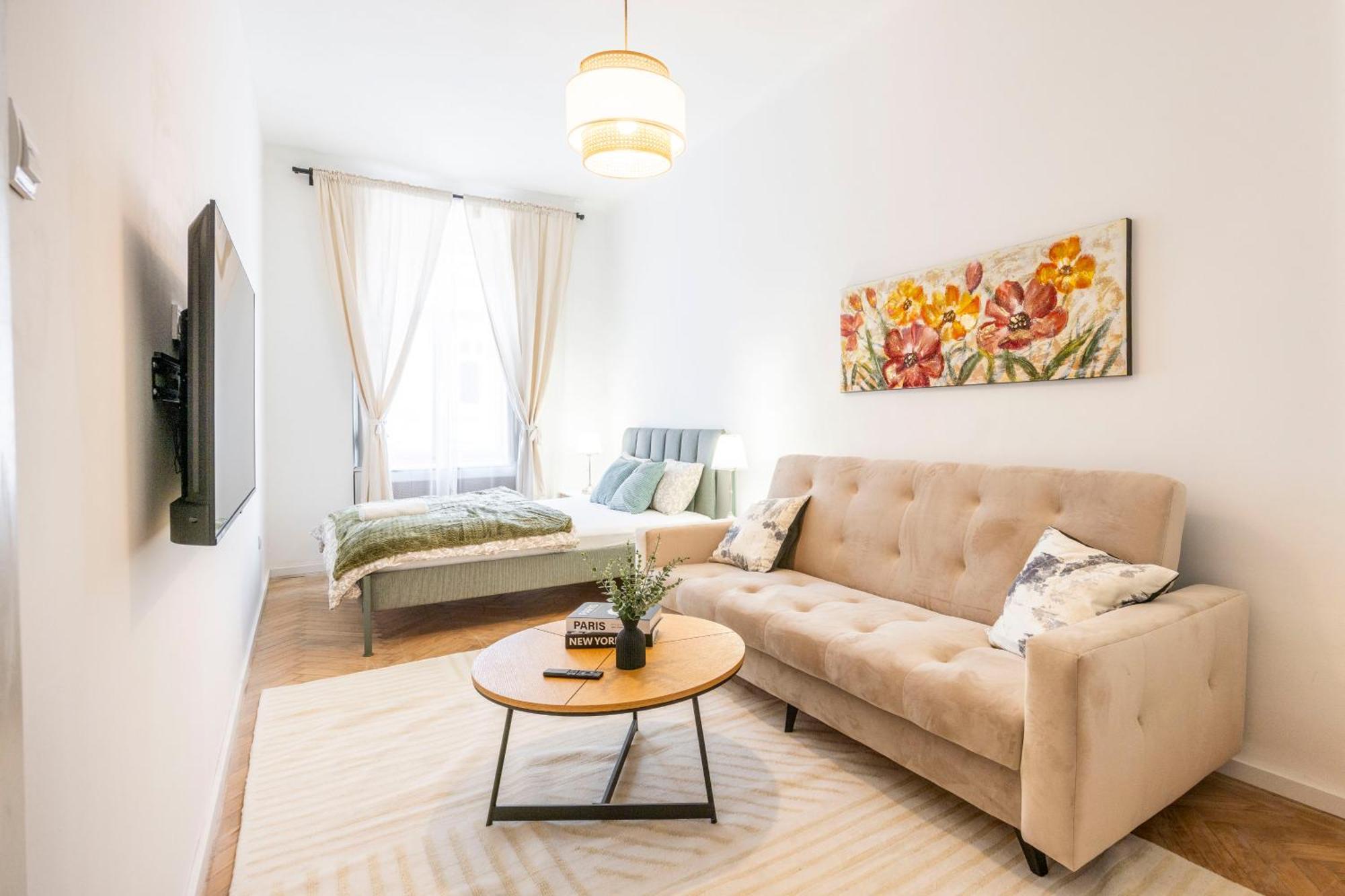 Charming & Cozy In The King Street