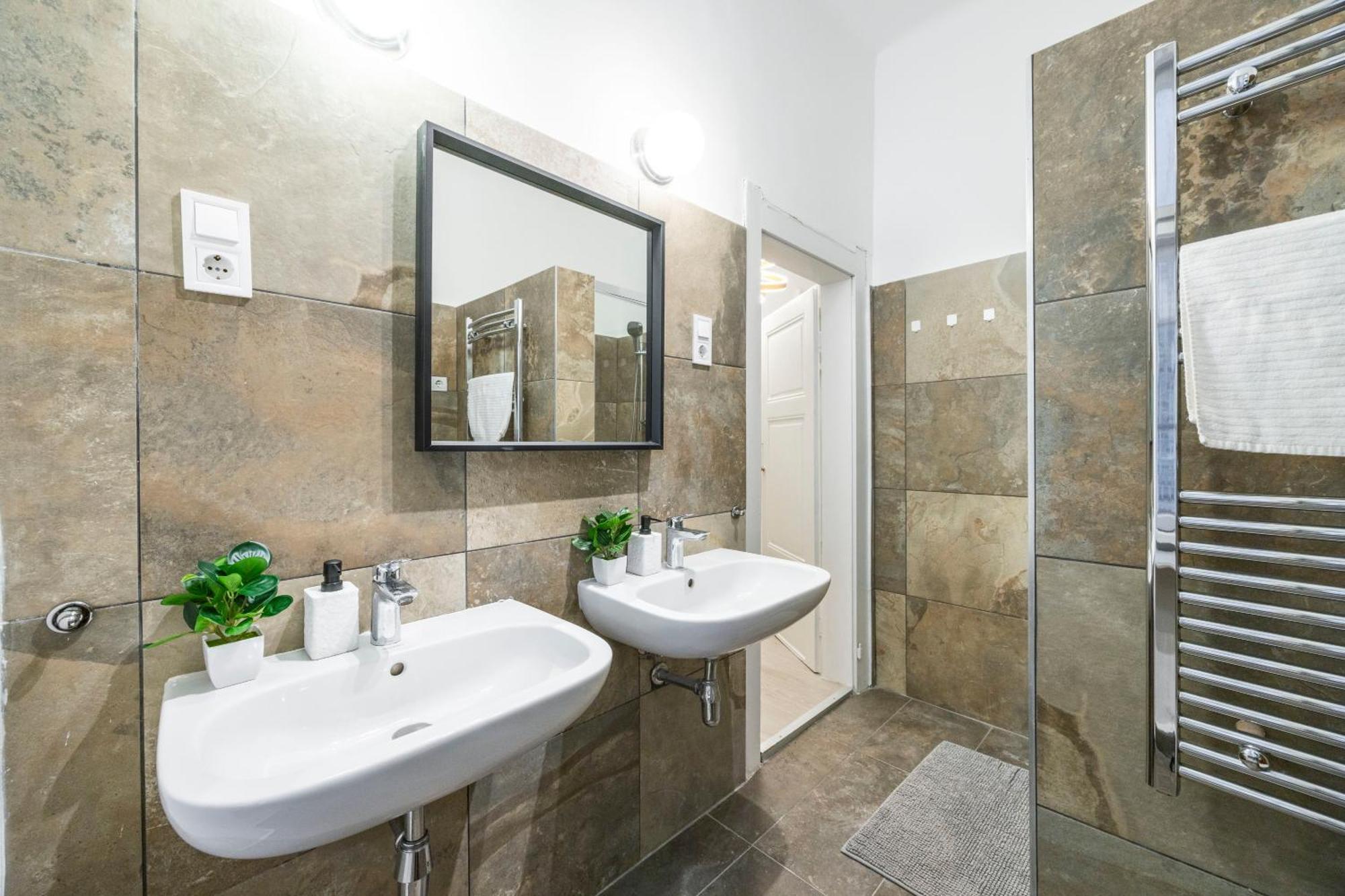 Appartement Charming & Cozy In The King Street *