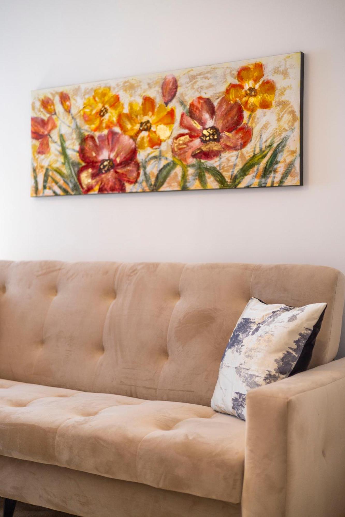 Charming & Cozy In The King Street