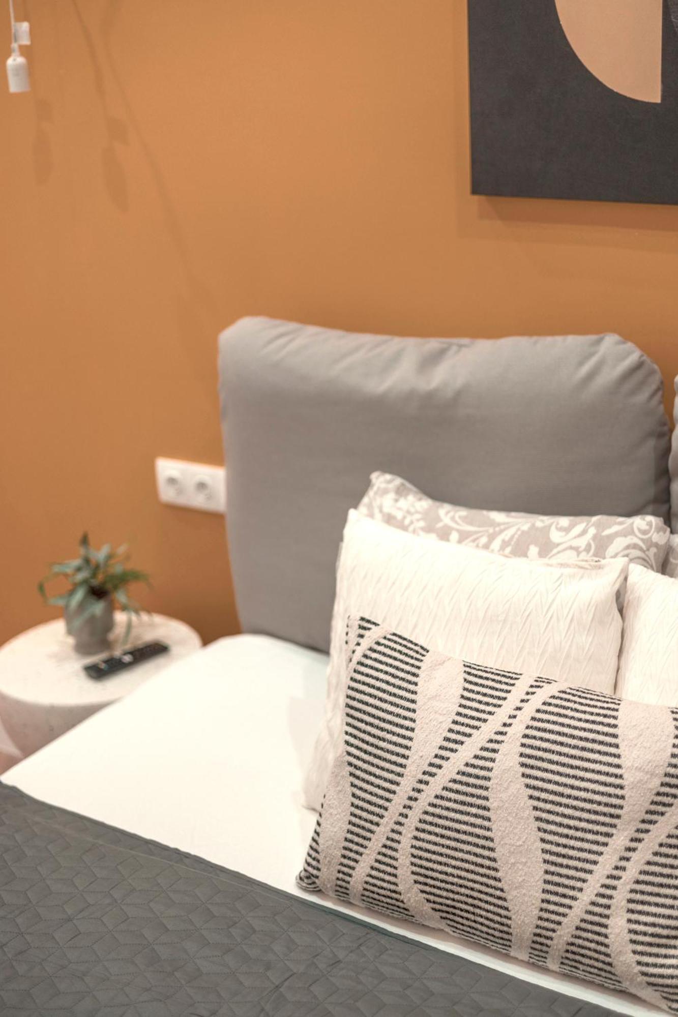 Apartament Exclusive 3bedrm Stylish By Prestige Homes *