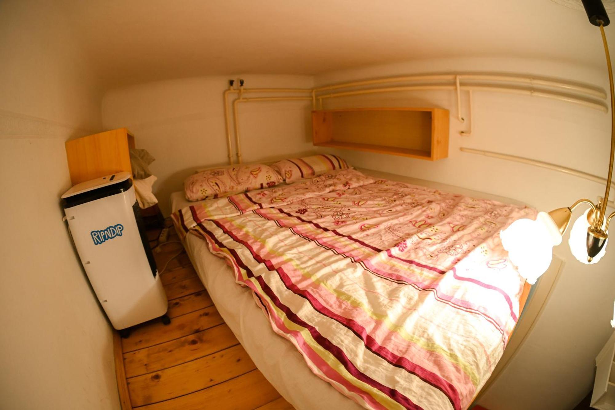 Downtown Cozy Private Studio For 1-2 People Apartment *