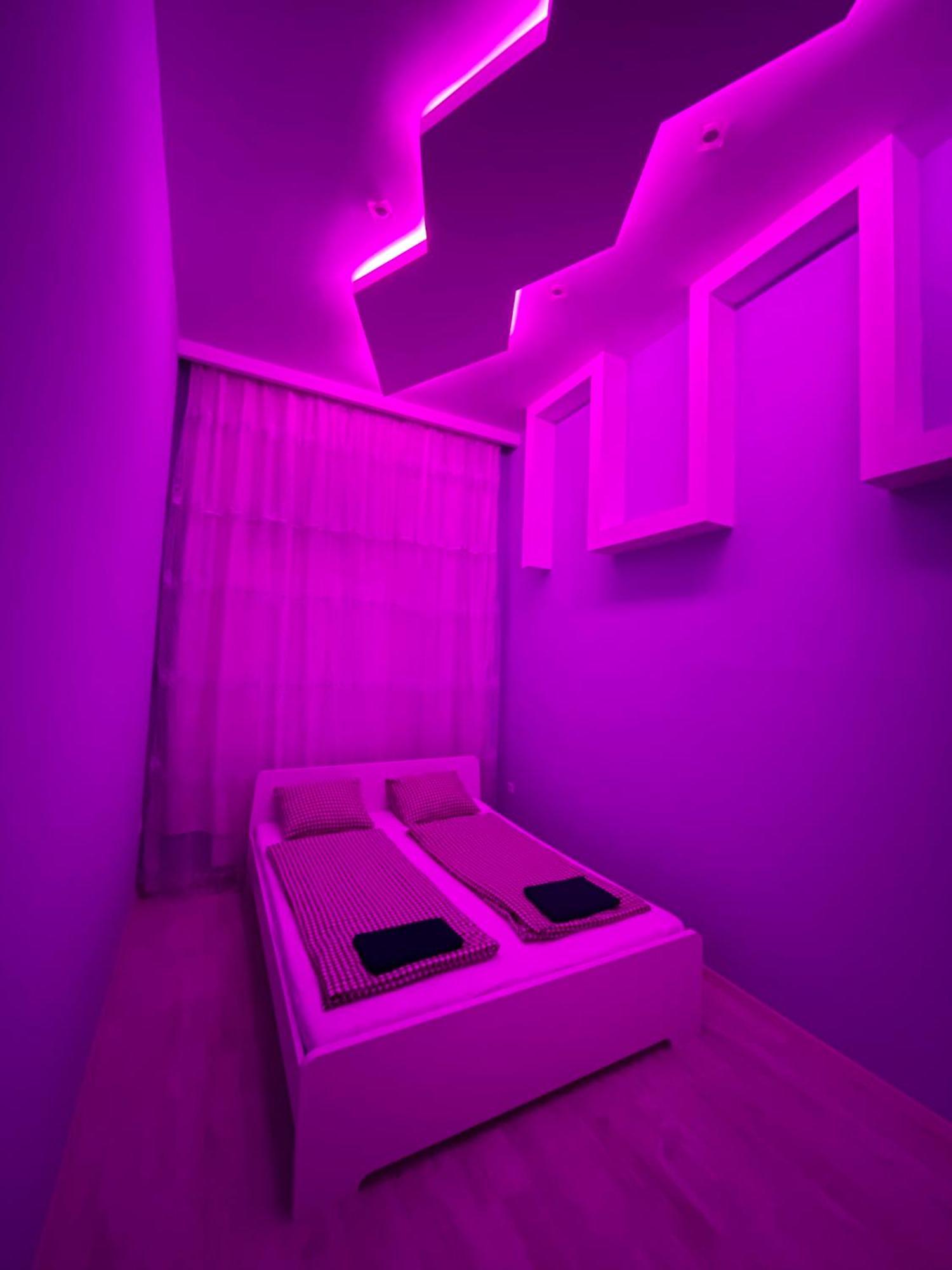Sapphire - 5 Rooms, 2 Bathrooms Lägenhet Budapest