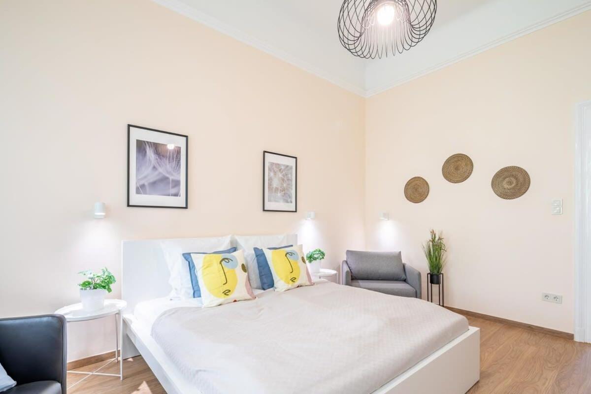Apartment Lovely In The Heart Of The Budapest