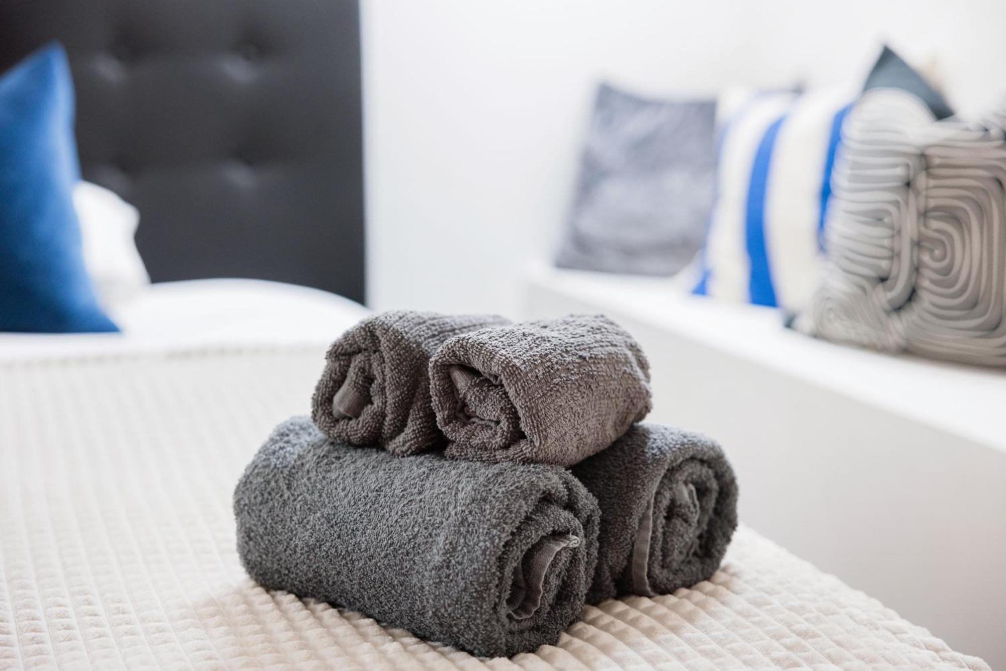 Hidden Gem Penthouse Sauna & Jacuzzi-heart Of Appartamento Budapest