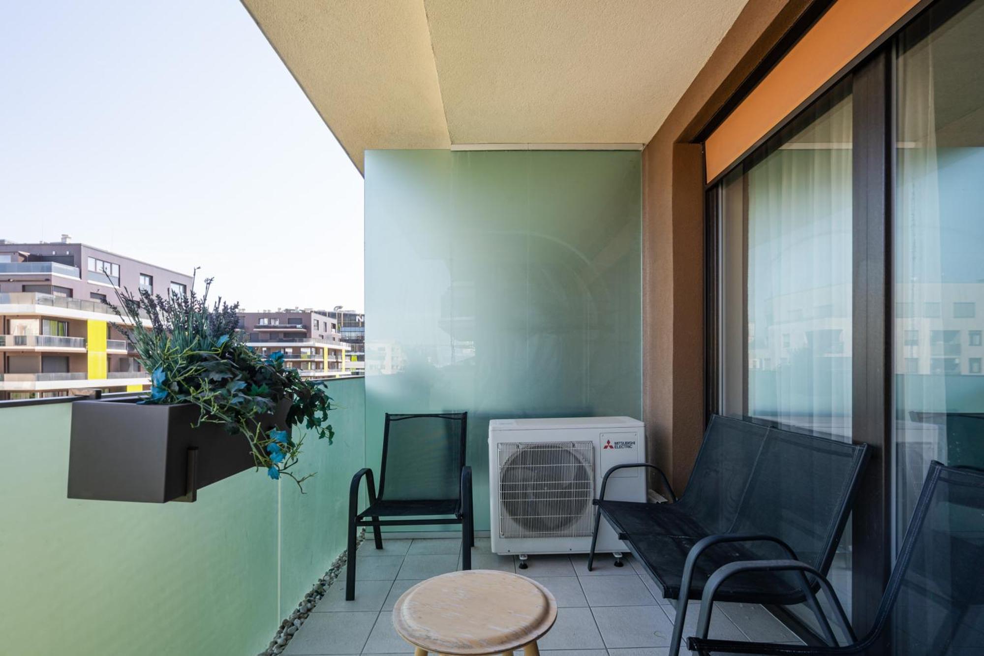 Appartement Corvizo With Balcony Boedapest