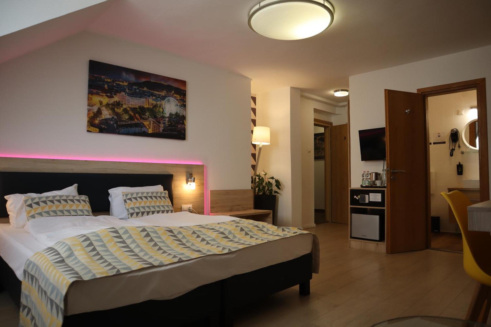 Christina Hotel