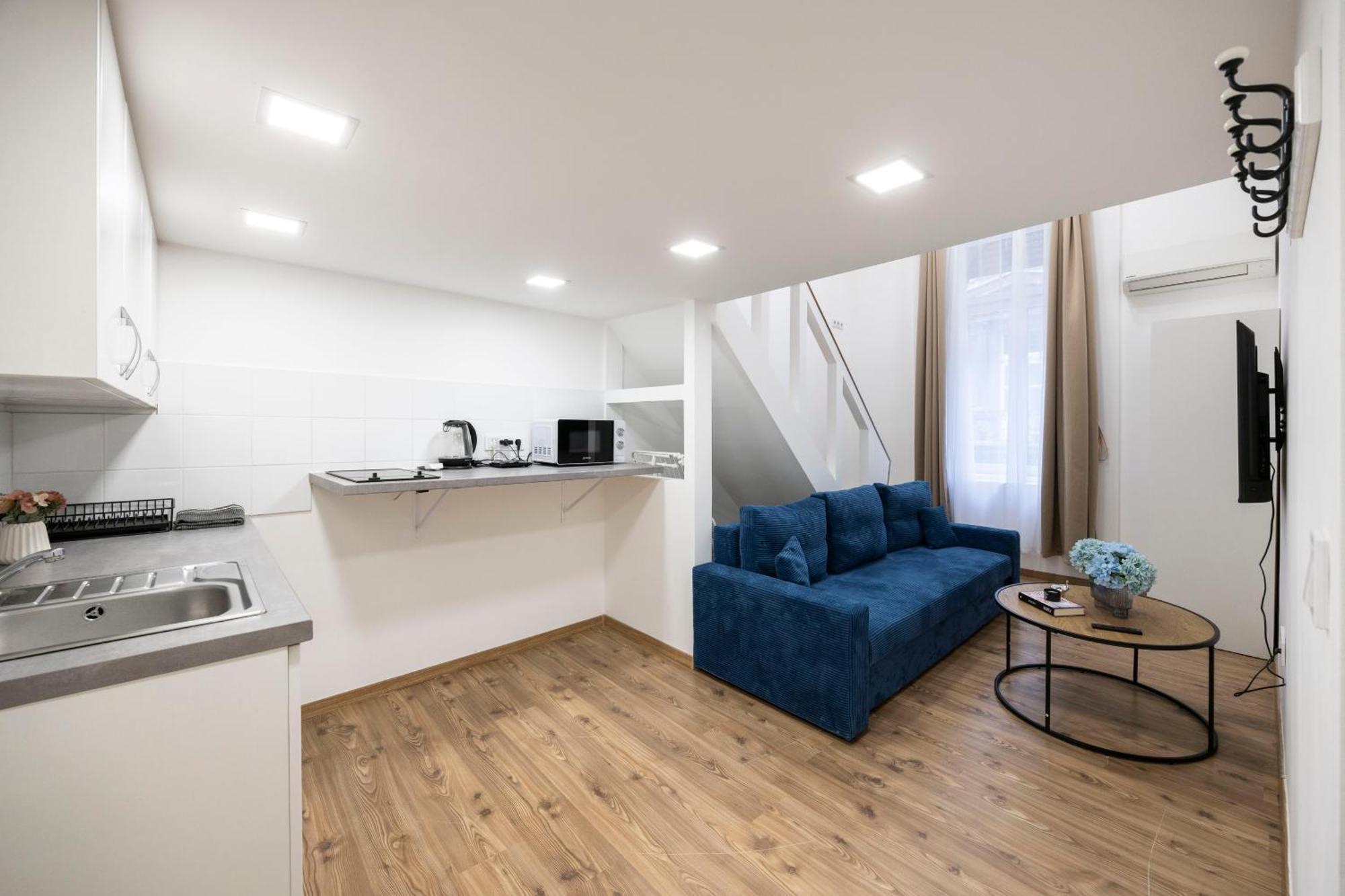 Apartamento Charming Grand In The Heart Of