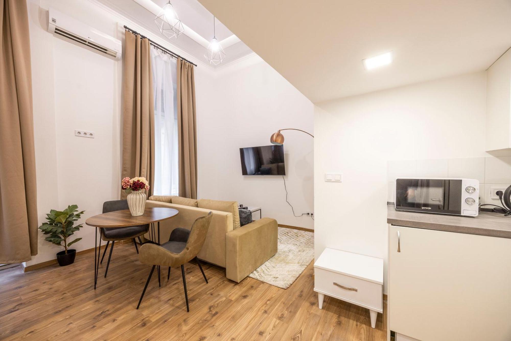 Apartmán Charming Grand In The Heart Of