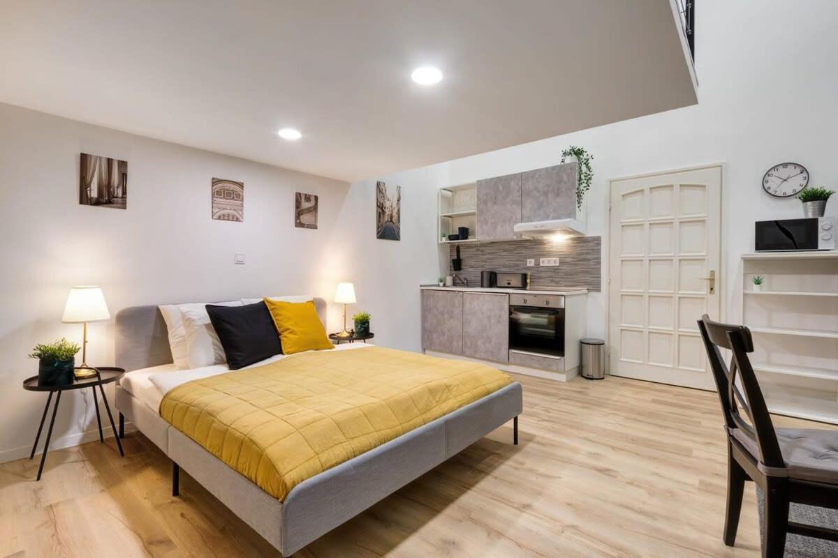 - New - Modern Apartamento