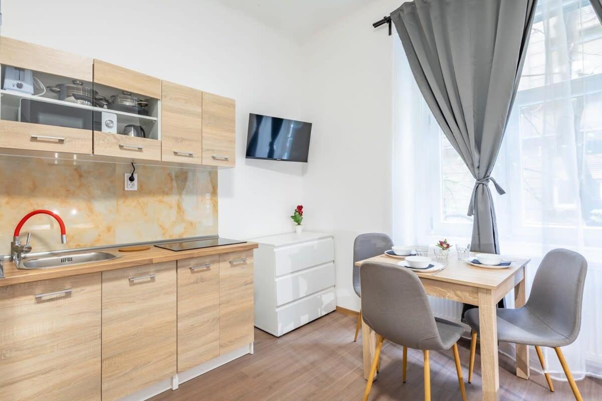 Lejlighed New - Simple Budapest