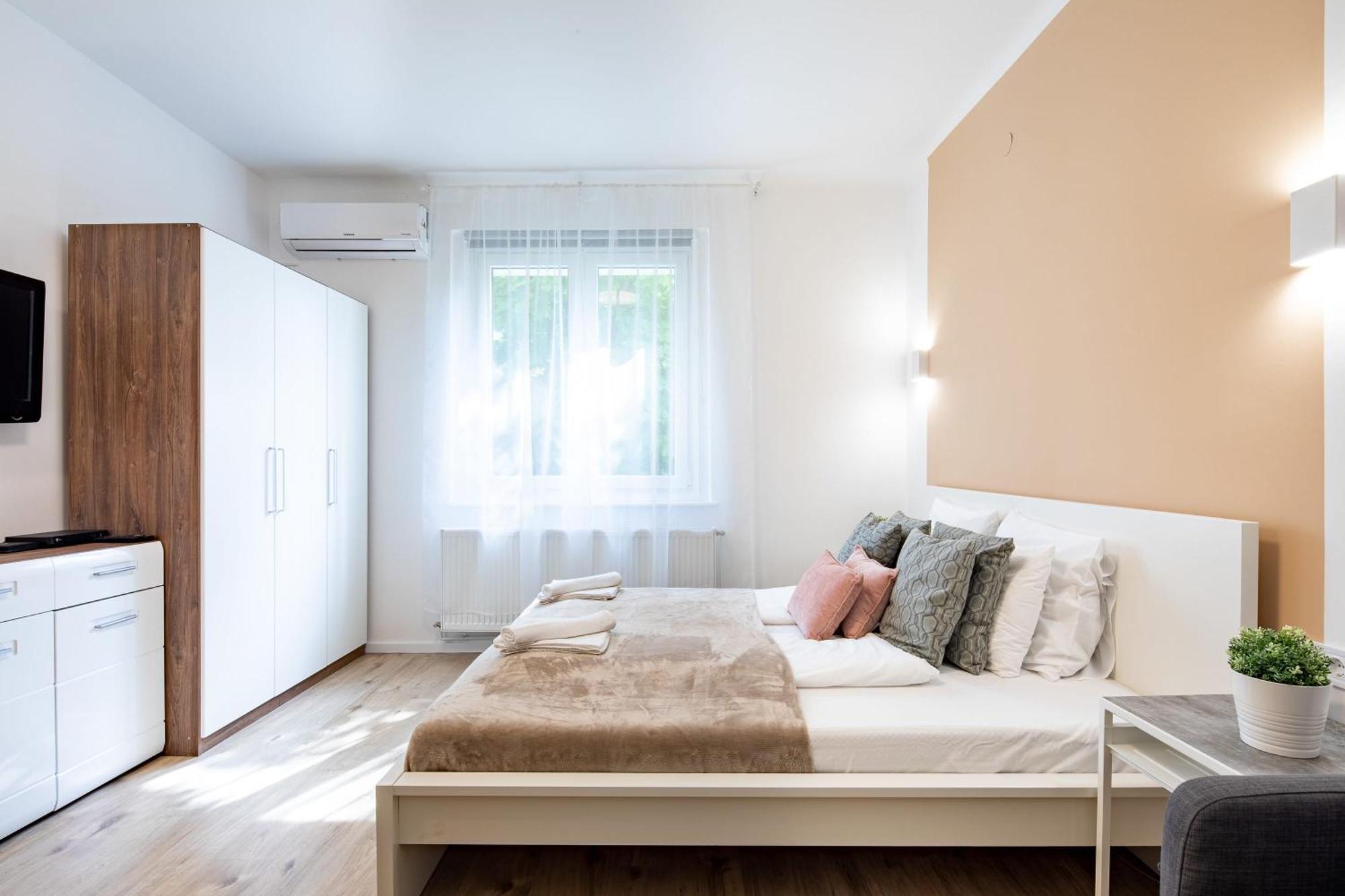 Apartment - Cozy - New
