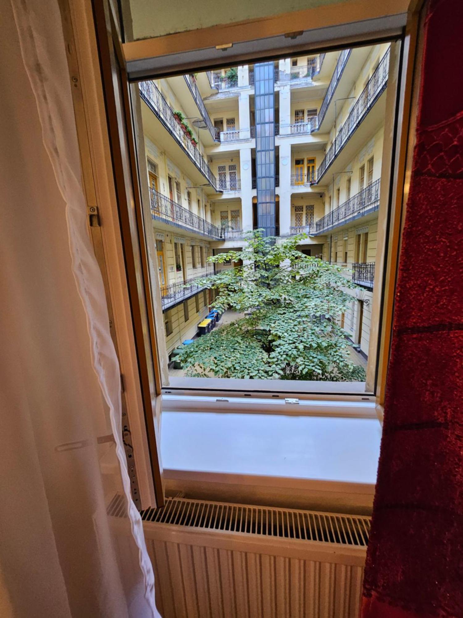 Pet Friendly 2bdr Budapest