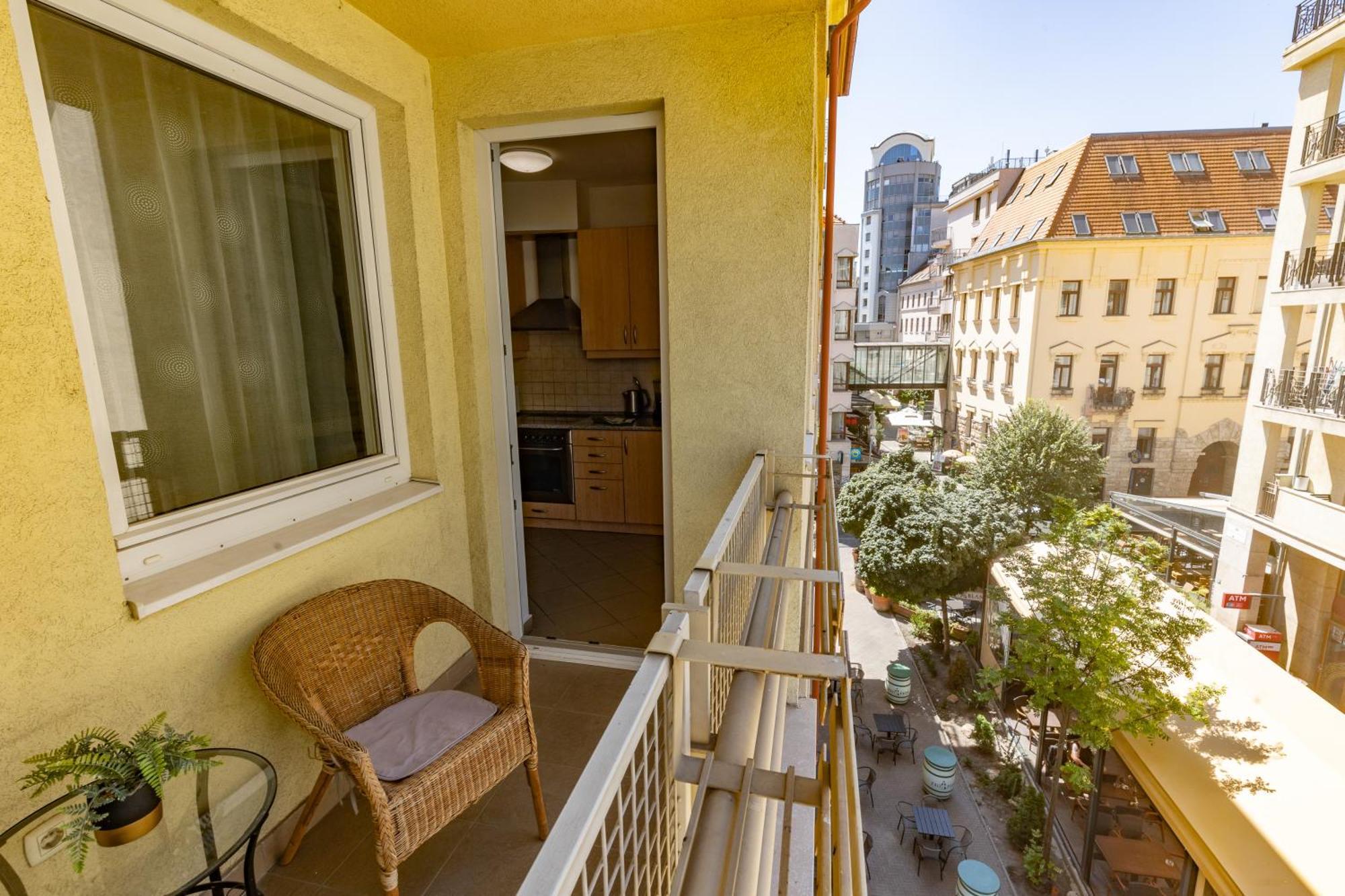 Gozsdu White Raven 305 Apartmán Budapešť