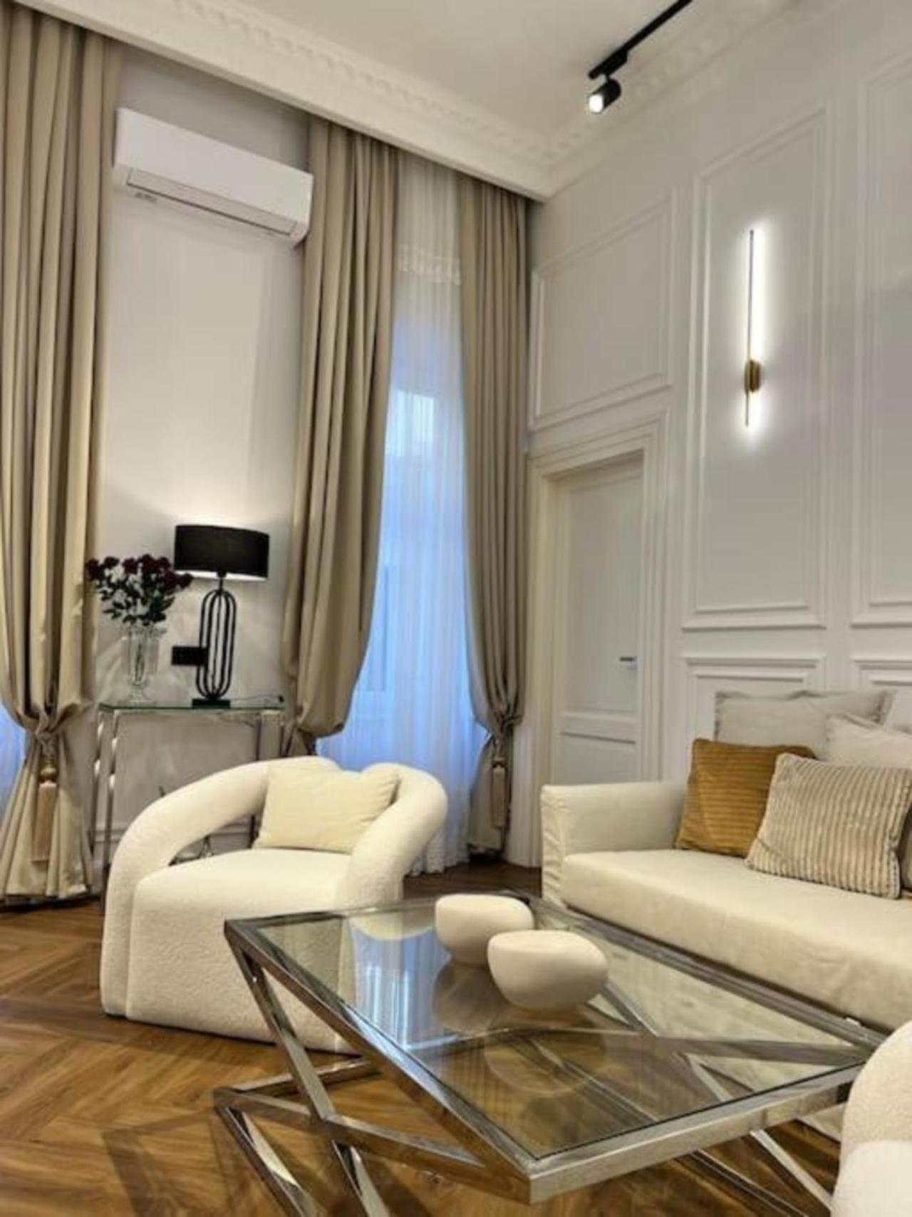 Premium Luxury Near Basilica Lägenhet Budapest
