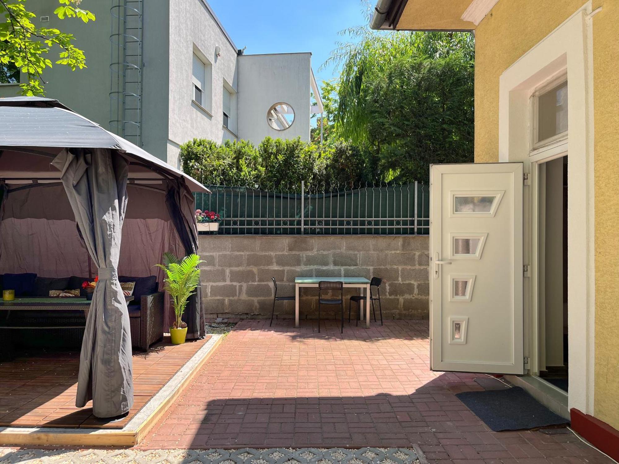 Brand New Garden Flat / Free Parking Appartamento *