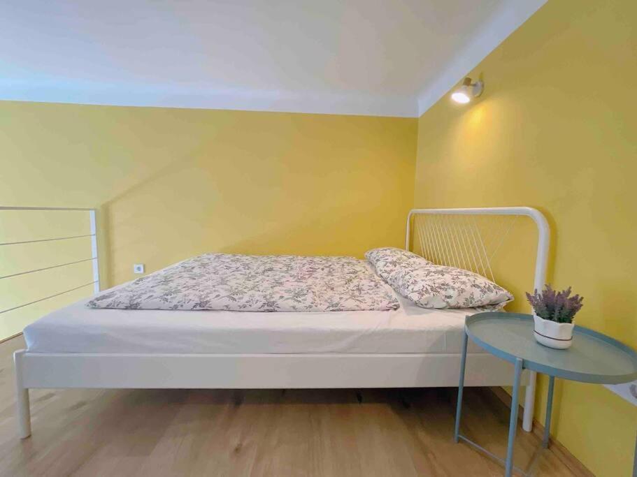 B Downtown Modern Apartment Budapest