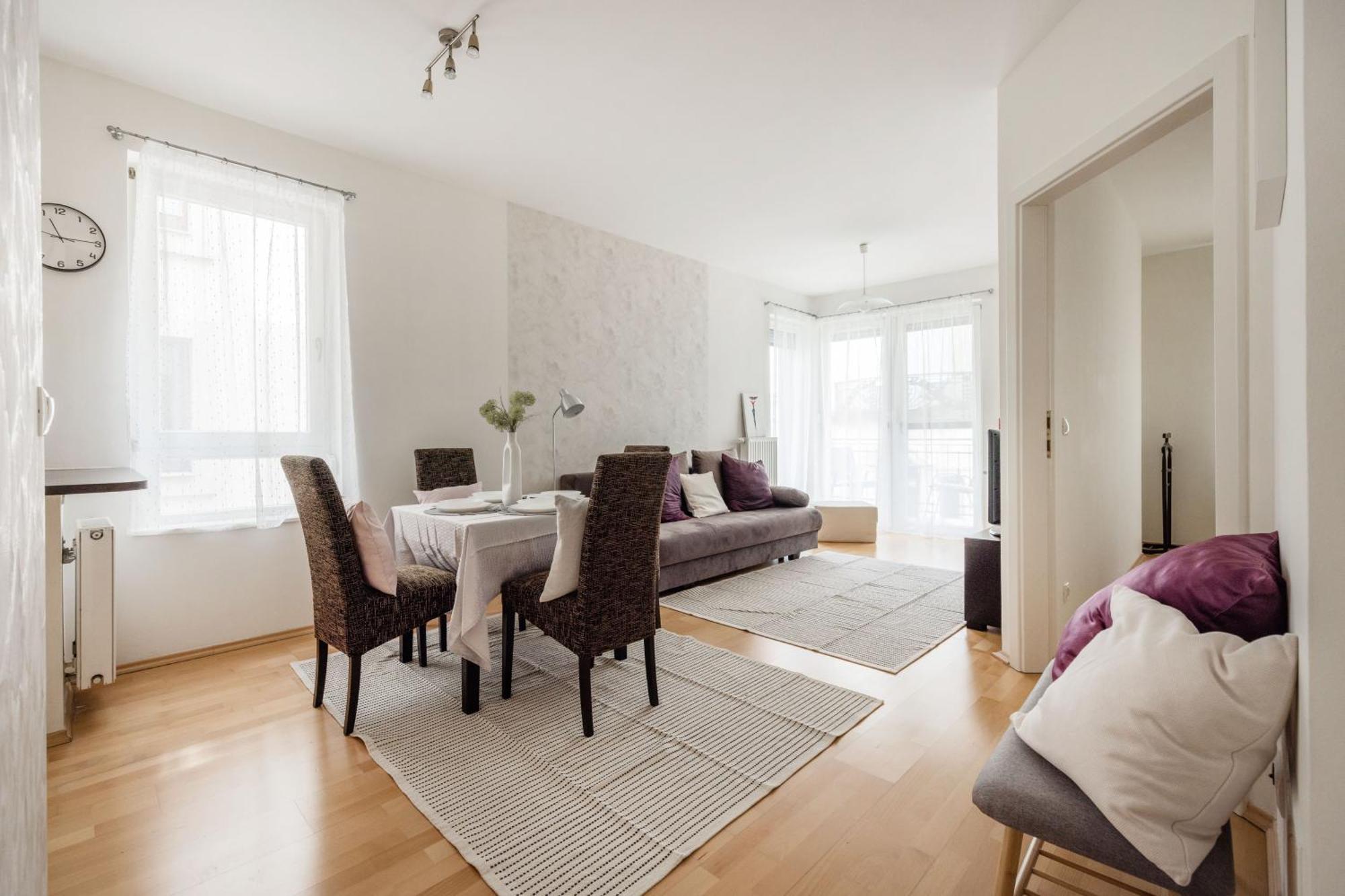 Apartment Bright And With Balcony Budapest