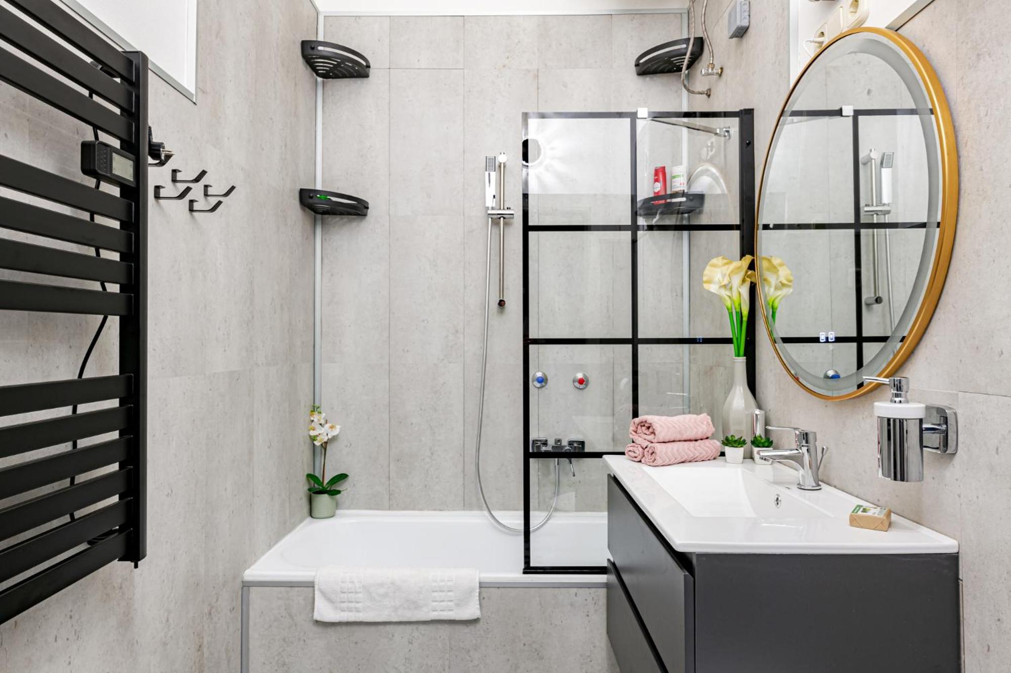 Raday Stylish Flat In The Heart Of Apartment