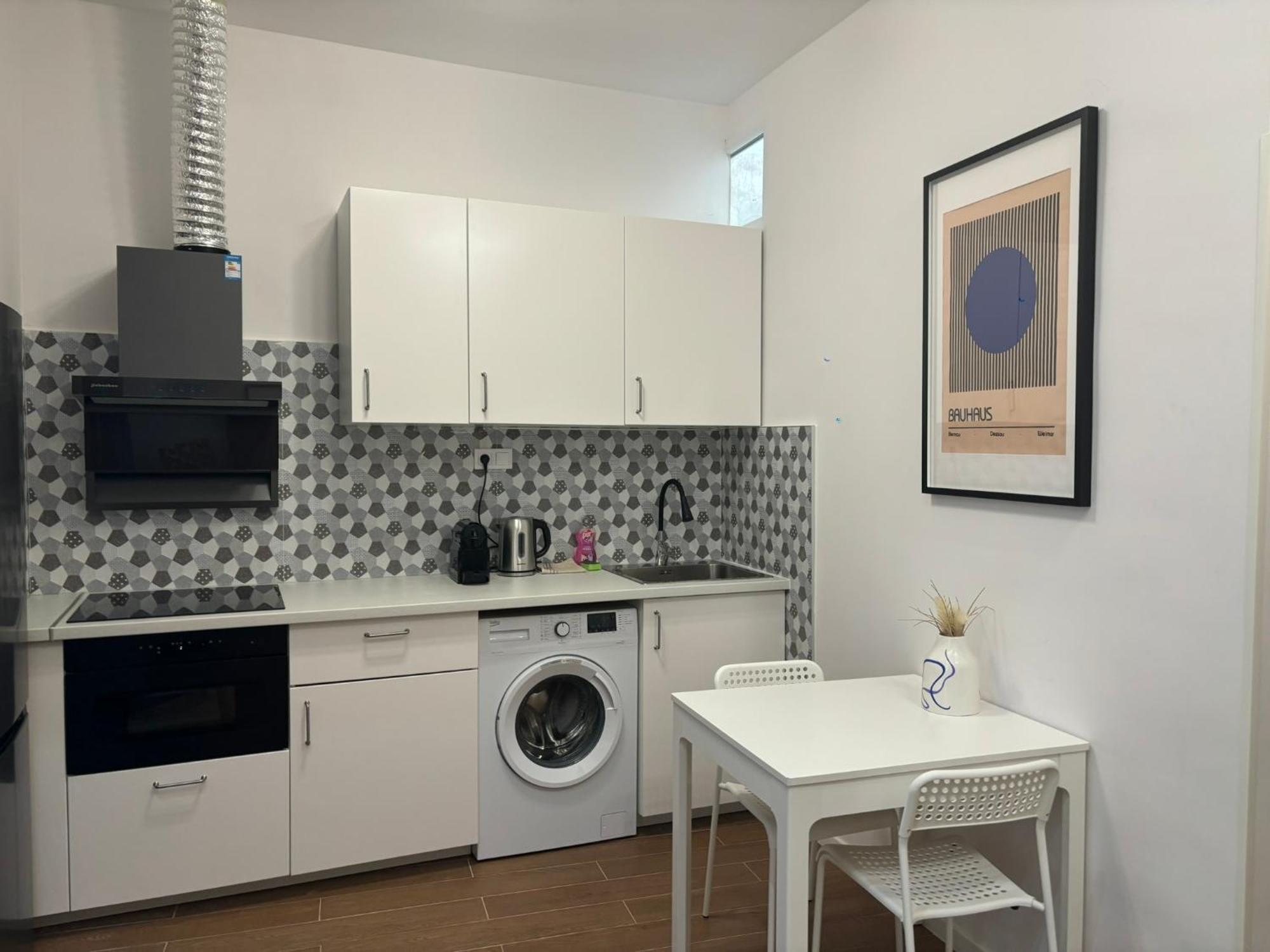 Apartament Benetton Stlye - Freedom In Blue And Organge *